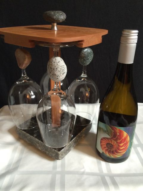 Sea Stones Wine Glasses in a beautiful cherry & granite Caddy PLUS a Bottle of Wine by The Niblic