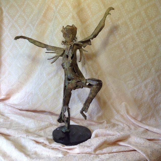 14 cirque figurative female